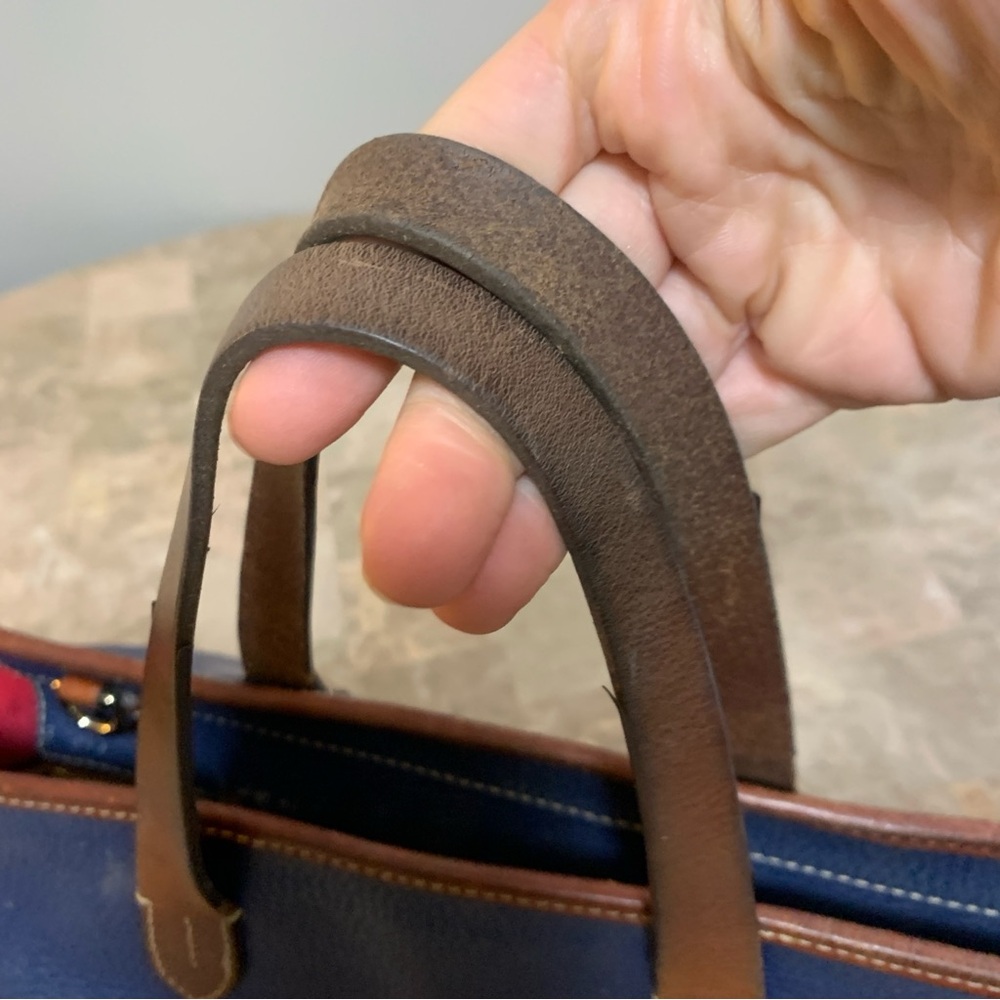 Vintage Dooney & Bourke 1990s Navy Tote Bag Pebble Leather Brown Trim Top Handle - Picture 10 of 16
